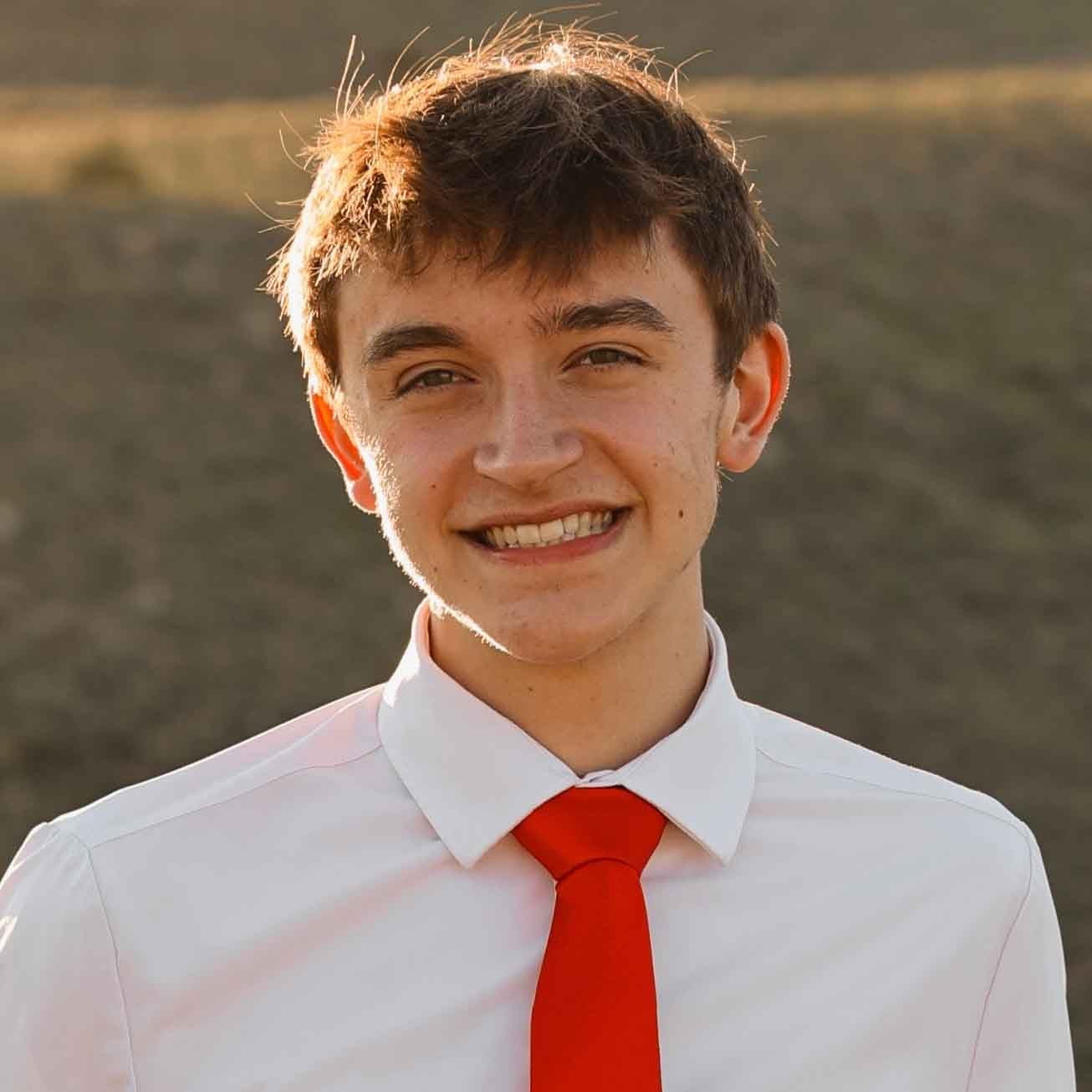 Ethan Pierce portrait