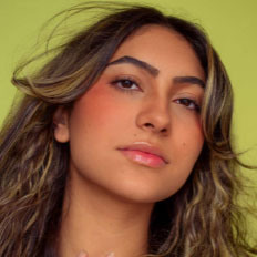 Isabelle Henao portrait