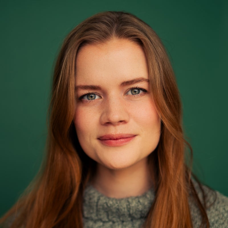 Lauren Pope portrait