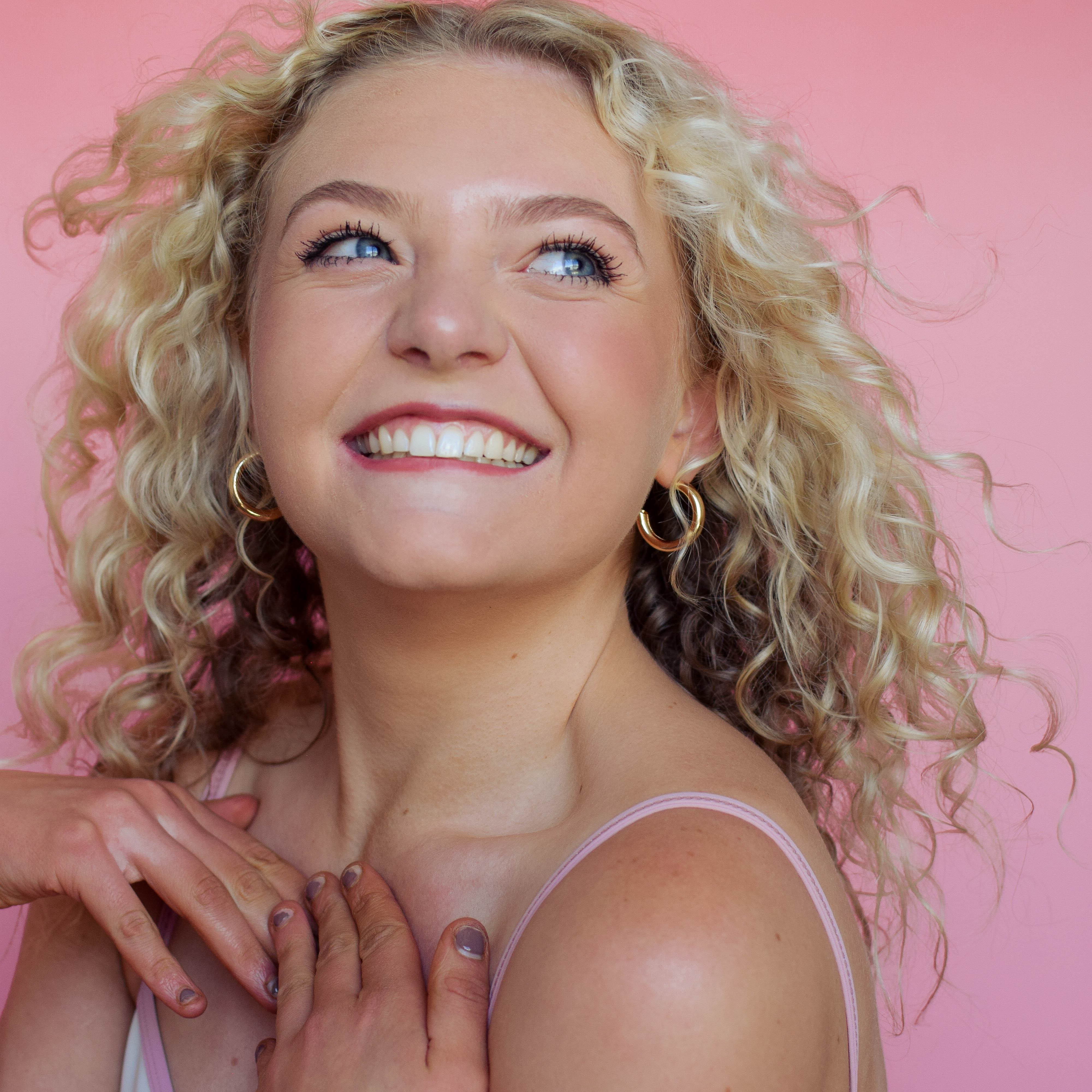 Mandy Taylor portrait